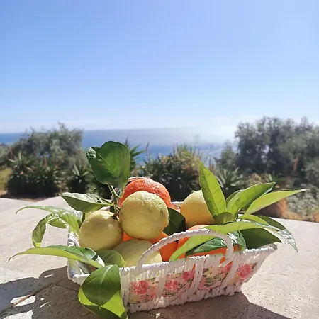 Con Due Da Letto Vista Mare Lägenhet